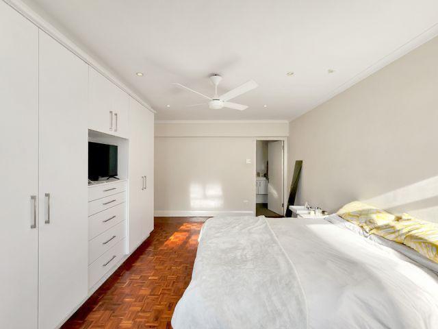 To Let 2 Bedroom Property for Rent in Sea Point Western Cape
